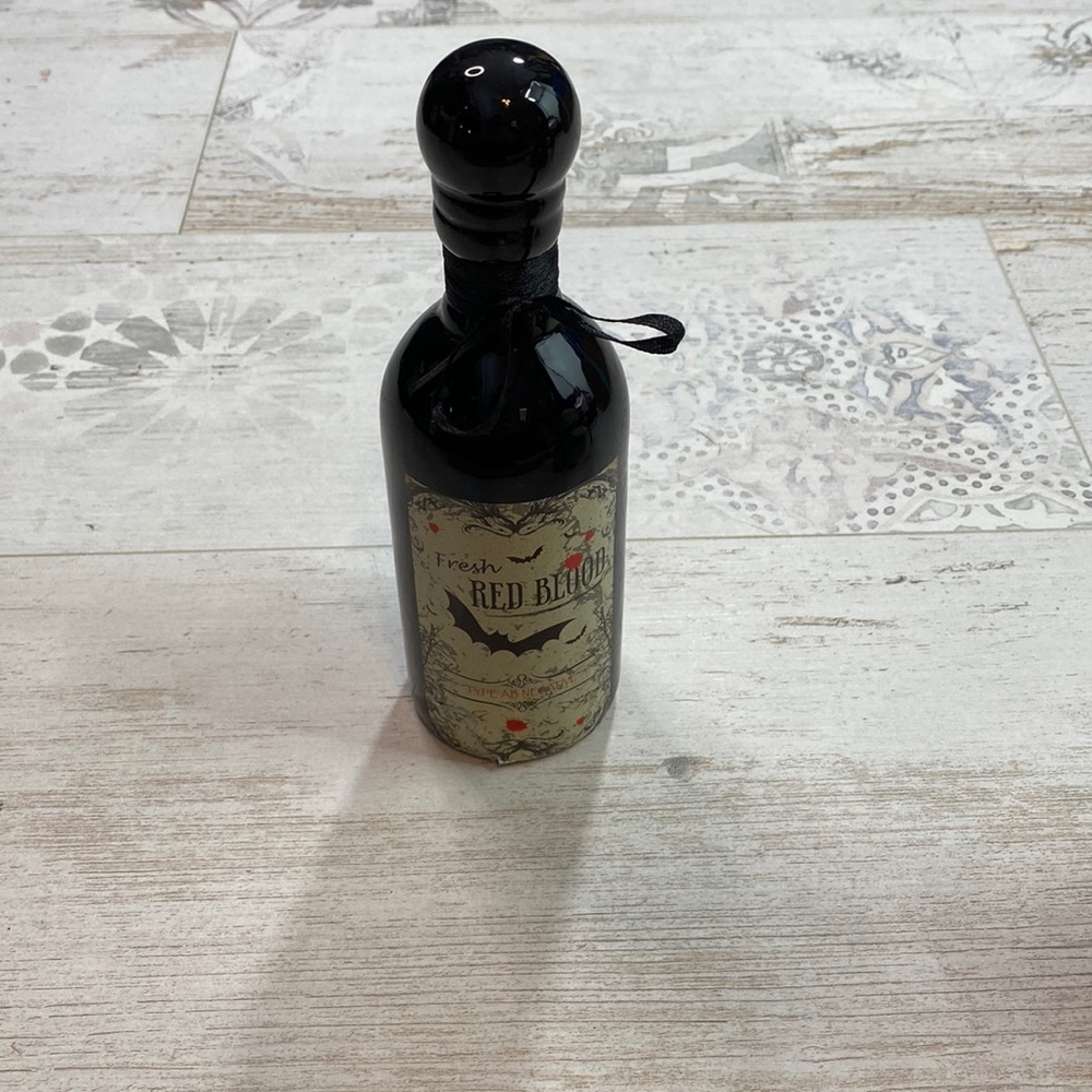 Halloween Fresh Red Blood Home Decor Bottle